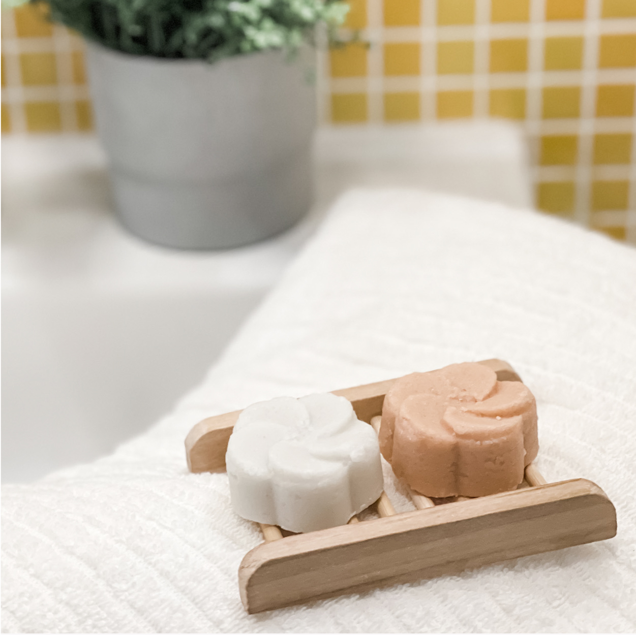 Geranium & Pink Clay solid shampoo-01-04